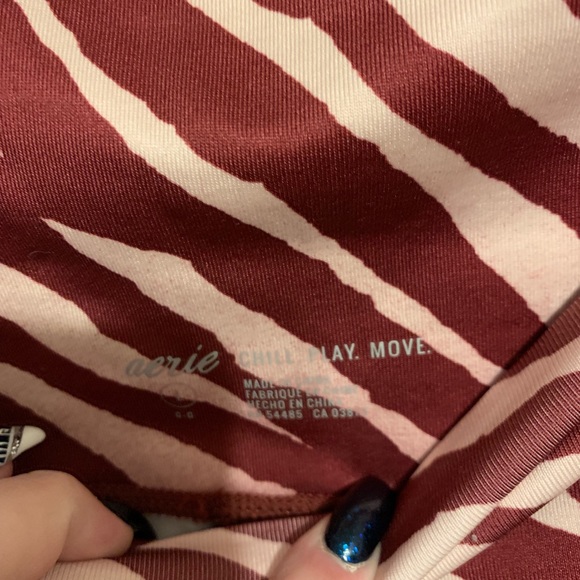 NWOT Aerie Patterned Chill Leggings - Picture 3 of 4
